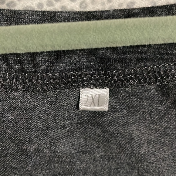 Was not the size I ordered so never been worn. - Picture 2 of 4